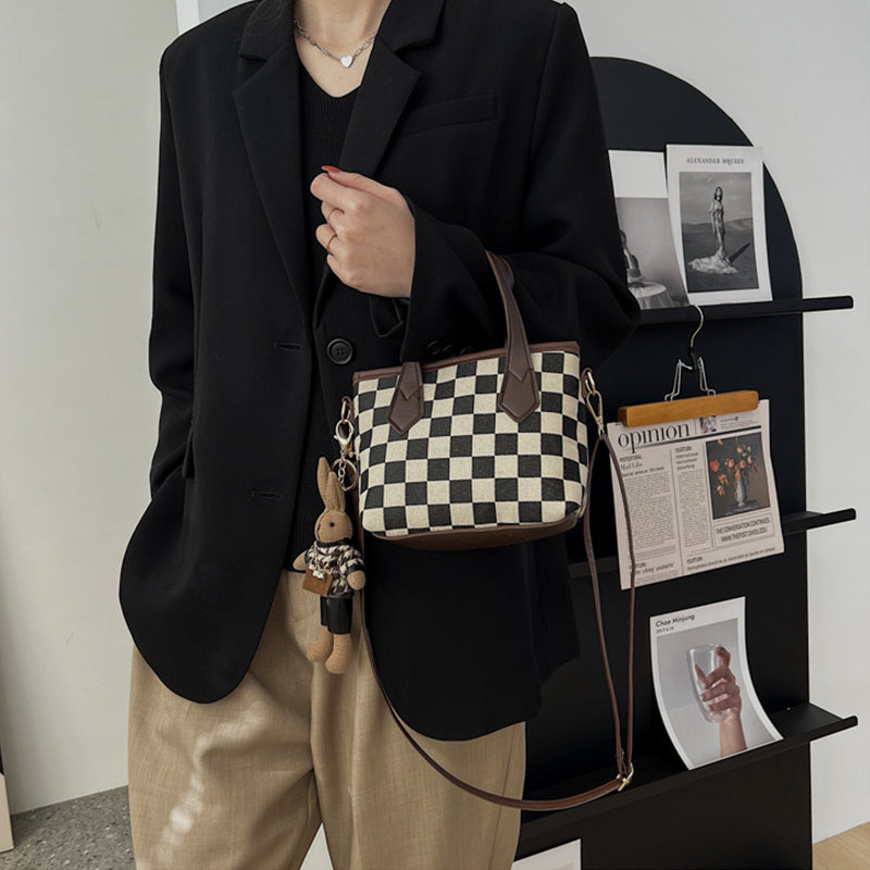 Houndstooth Shoulder Bags