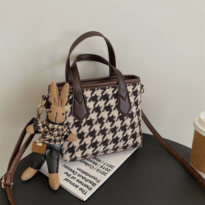 Houndstooth Shoulder Bags